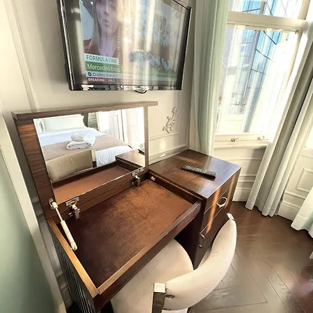 Fuga Constantinidis Apartment *
